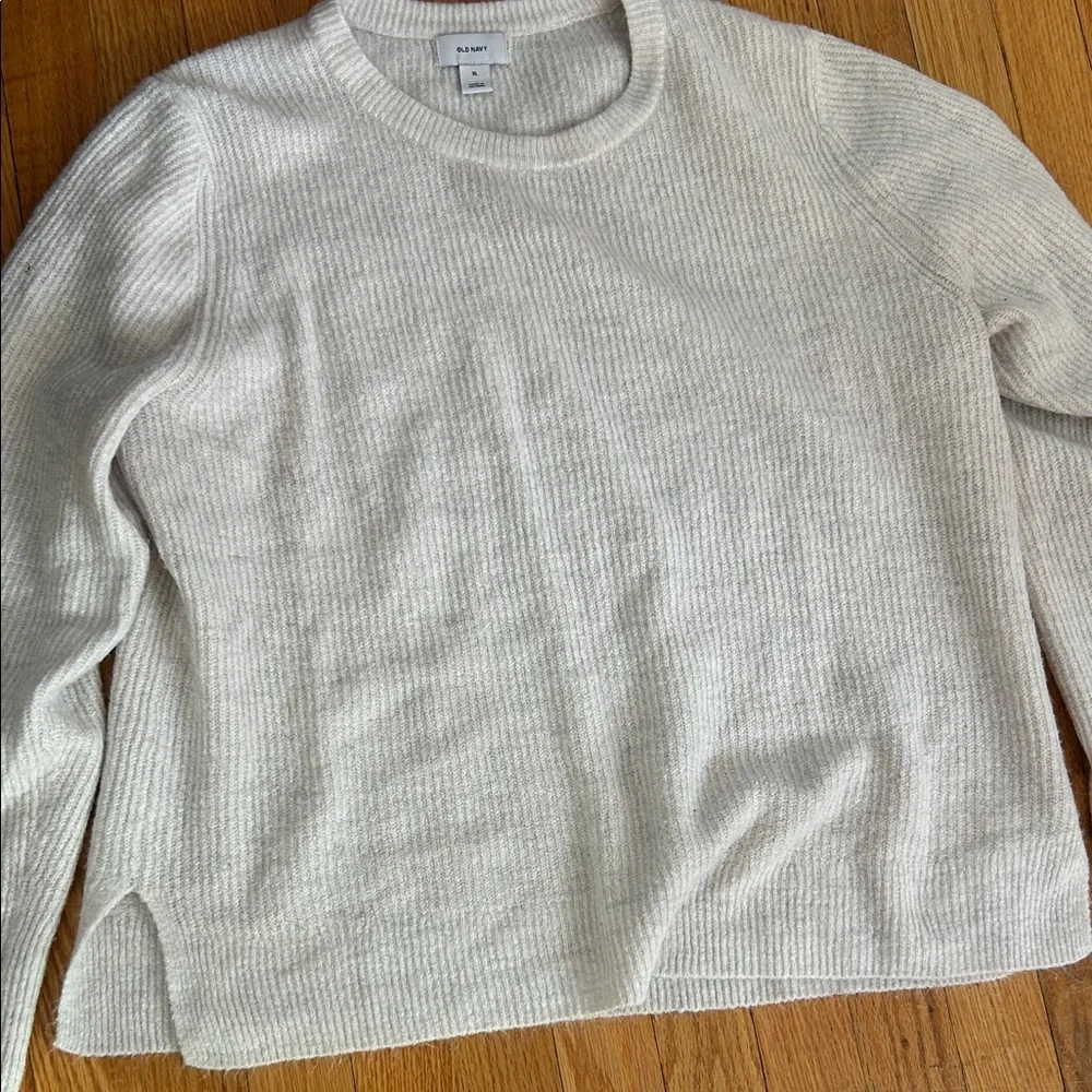 White Ribbed Long Sleeve Sweater - Picture 3 of 3
